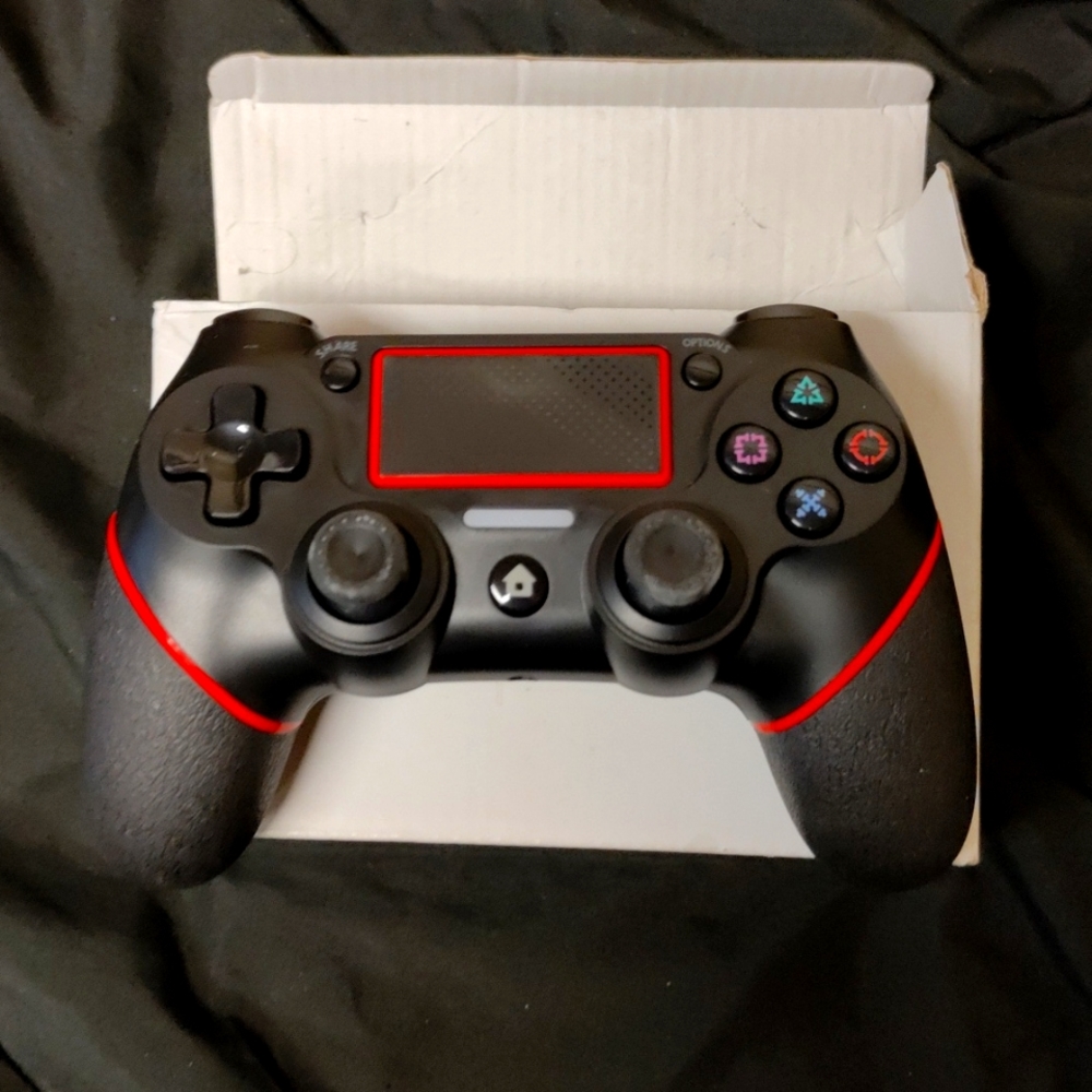 Playstation rechargeable wireless controller